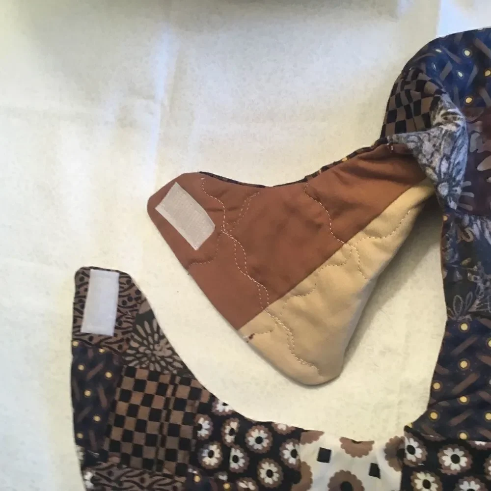 3/$25 or $12 ea.  NWT Handmade Quilted Reversible Baby Bib.